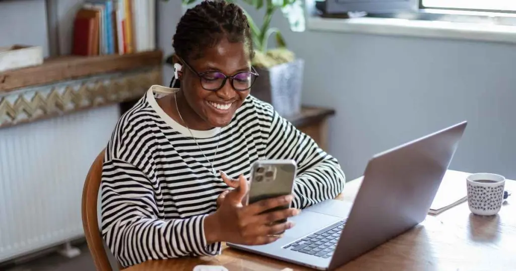 Work Smarter & Keep Your Employees Happy With Managed Voice Solutions