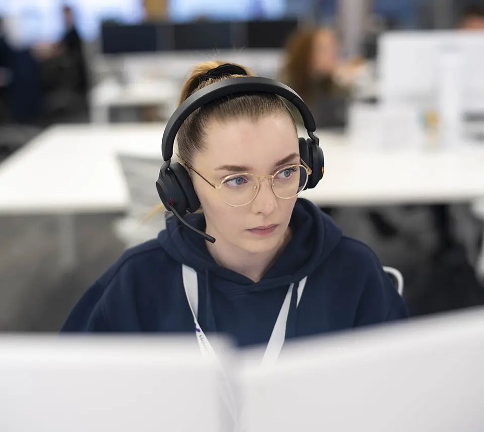 Enterprise-grade telephony without expensive hardware, hosted 3CX cloud-based PBX system for cost-effective PBX features without complex IT issues