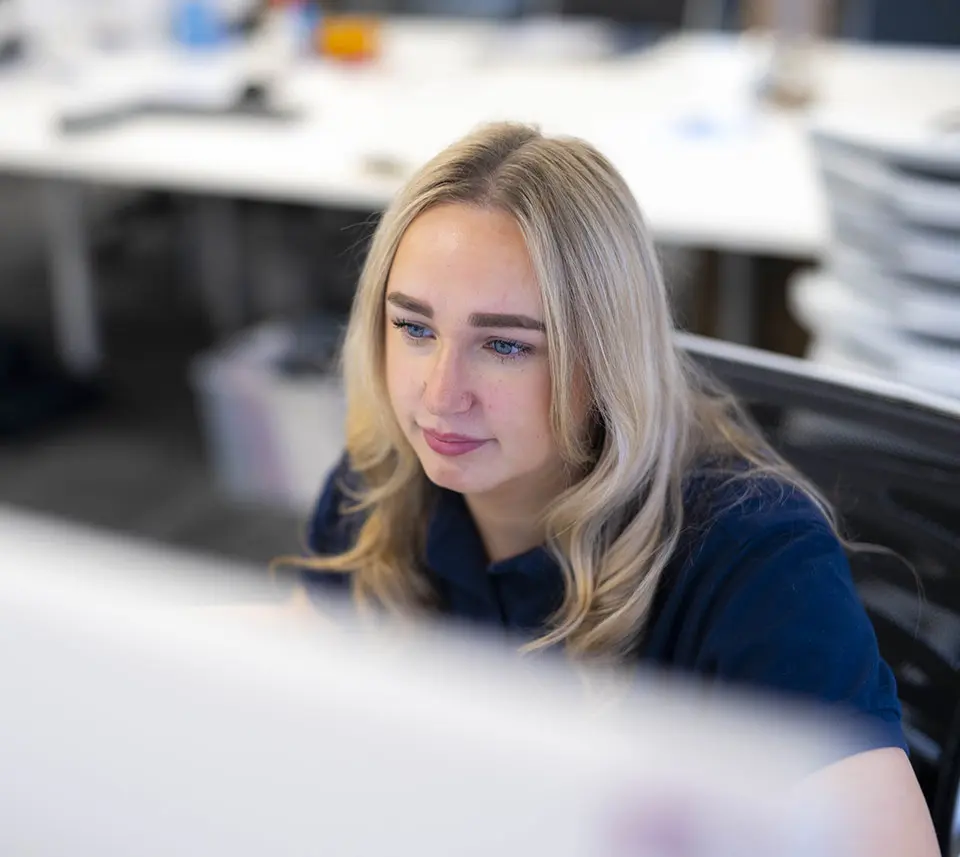 Enterprise-grade virtual desktops for remote work, Azure Virtual Desktop (AVD) fully managed cloud-based environment